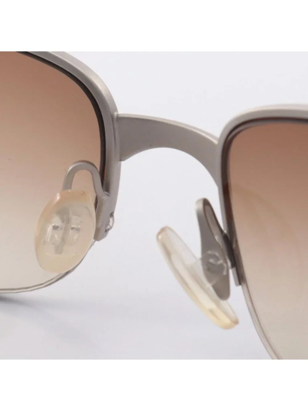 Prada Sunglasses Gradient Lens Eyewear